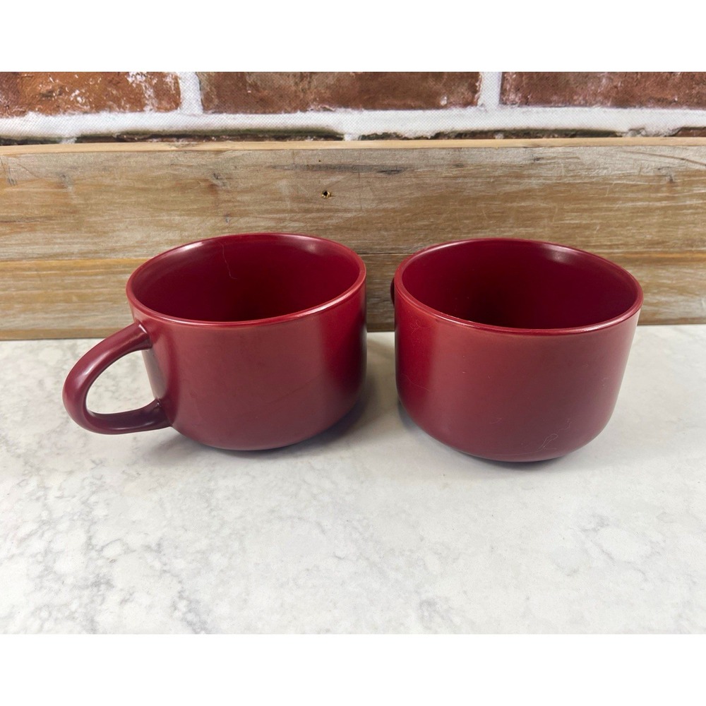 Strawberry Street Red Ceramic Coffee Mugs Set of 2 10 oz Microwave Dishwasher